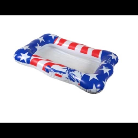 Statue of liberty 4th of july theme’d  inflatable cooler - Picture 2 of 2